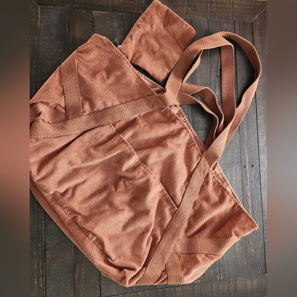 Free People NWOT Large MEGA Corduroy Tote - Picture 7 of 16